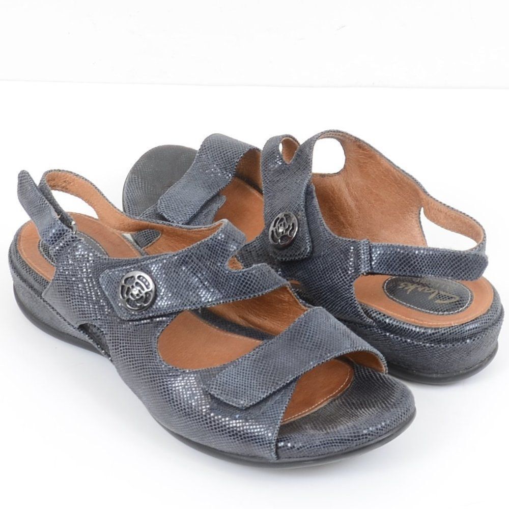 Clarks Artisan Blue Leather Hook & Loop Comfort Flat Wedge Sandal Women's 11